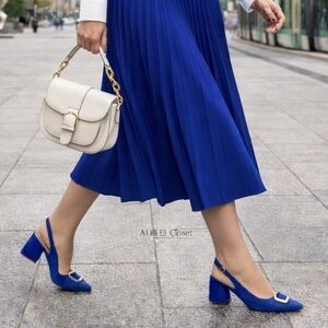 Nicole Miller New York Melrose Blue Faux Suede Slingback Block Heel Pumps 7 NWB